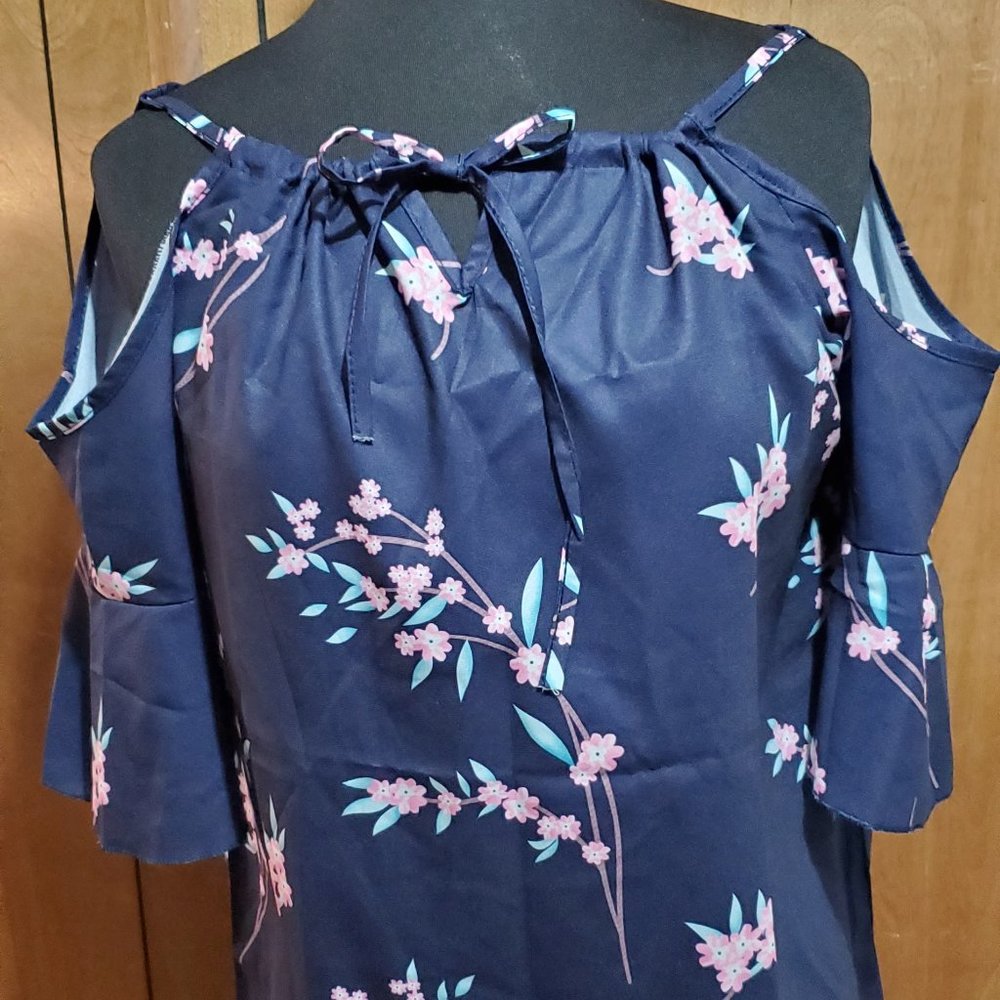 Women's Cold Shoulder Light Weight Blouse